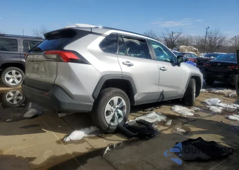 2020 Toyota Rav4 Le z USA, uszkodzony, nr VIN 2T3F1RFV7LC080784